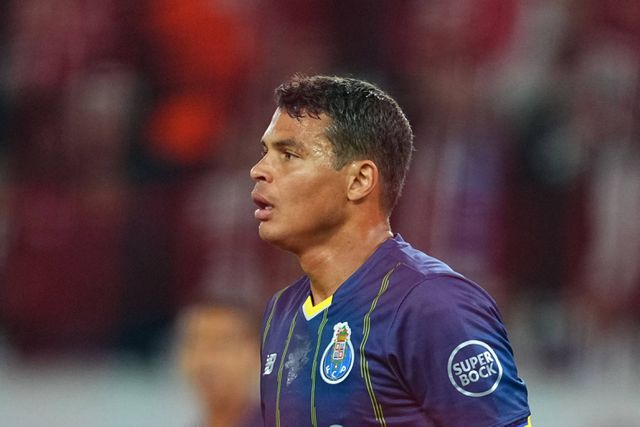 FC Porto: Thiago Silva de luto pela mãe