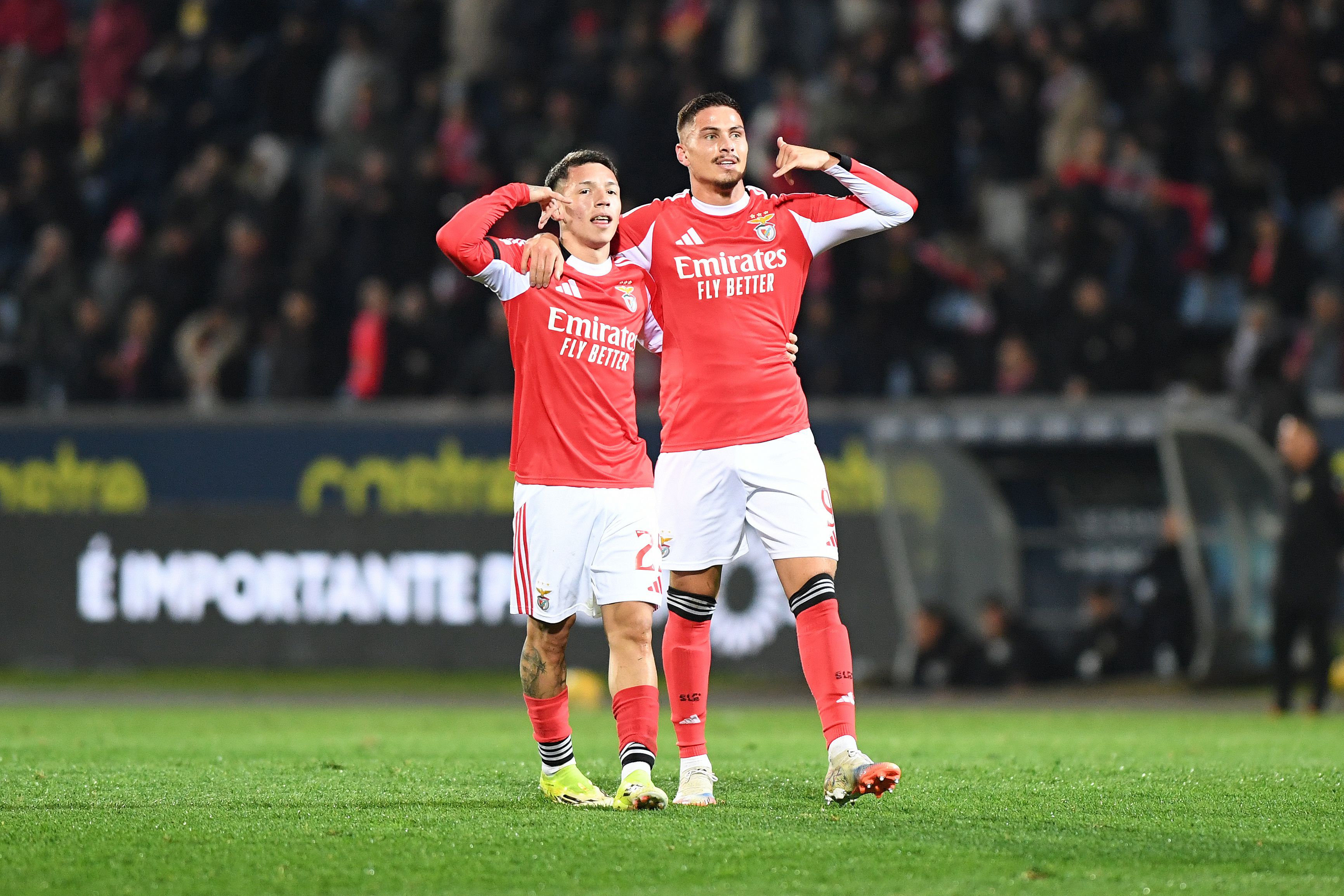 Ivanovic e Prestianni — Foto: Rogério Ferreira/Kapta+