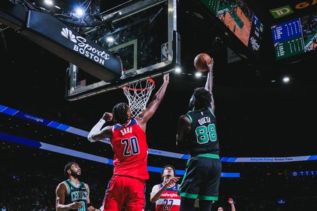 Neemias é considerado por muitos observadores um dos  jogadores que mais evoluíram na NBA (Foto: Boston Celtics)