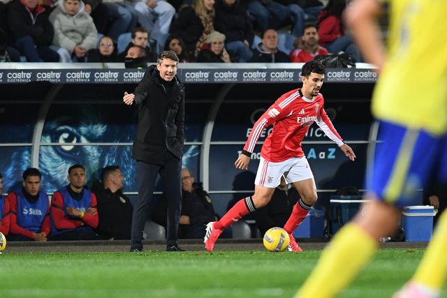 Vasco Seabra lamenta derrota nos últimos segundos contra o Benfica - foto: Rogério Ferreira/Kapta+