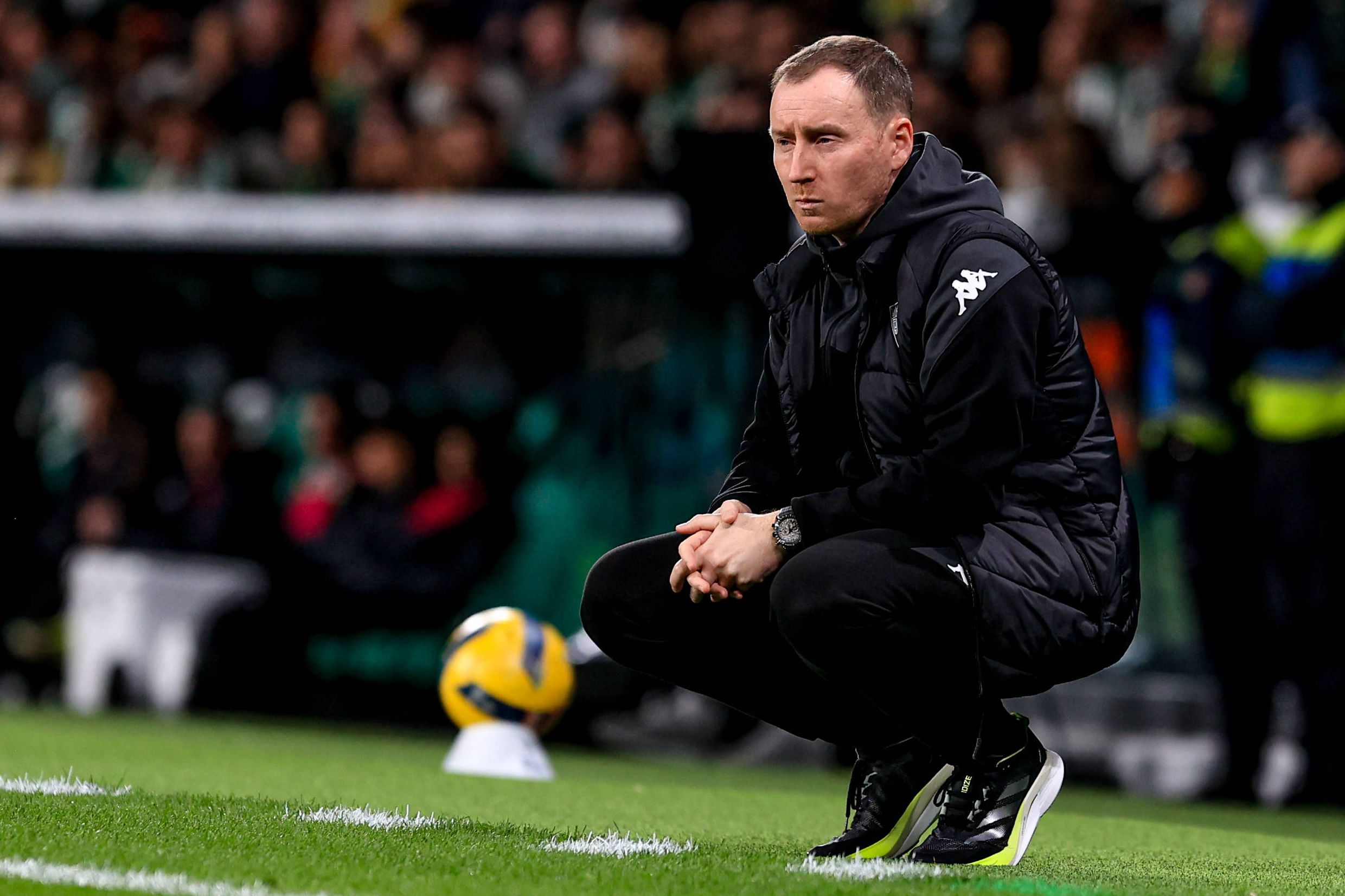 Ian Cathro assumiu o comando  técnico do Estoril na época passada