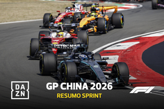 Russell ganha corrida sprint após duelo animado com Hamilton