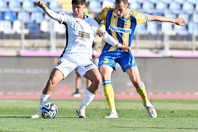 APOEL derrota Paphos e Sá Pinto fica mais perto de ser campeão
