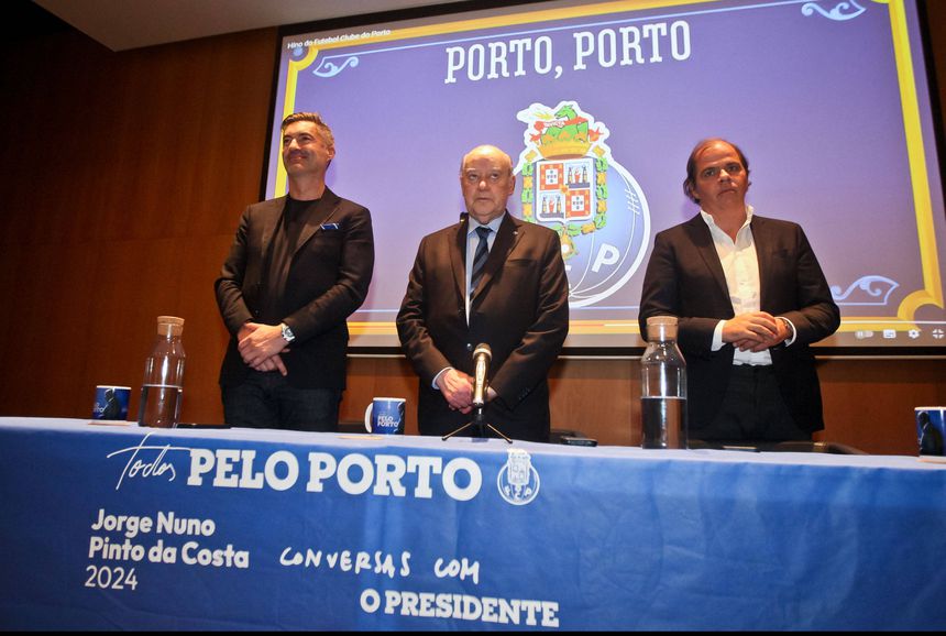 Vítor Baía lamentou a perda de um líder carismático