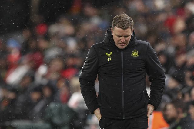 Newcastle: Eddie Howe recupera de pneumonia e vai falhar mais dois jogos (pelo menos)