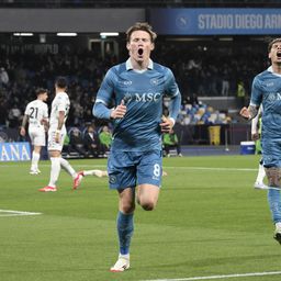 Lukaku e McTominay despacham Empoli e Nápoles não cede