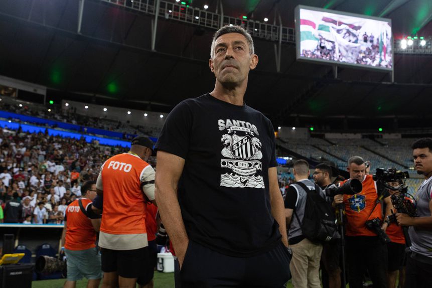 Pedro Caixinha, treinador do Santos