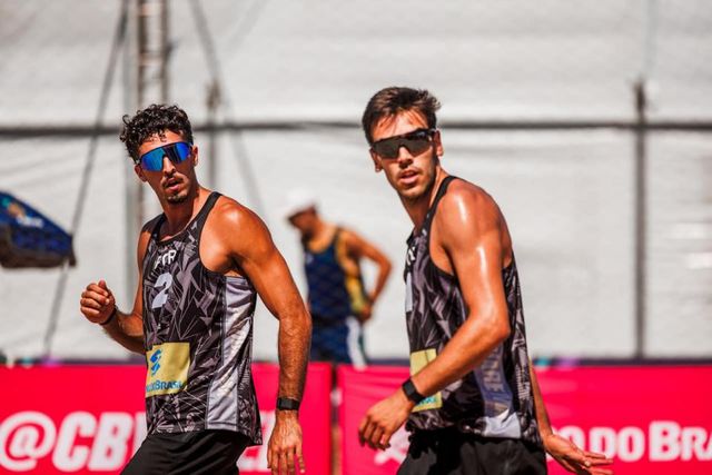 Pedrosa e Campos em ação no Brasil