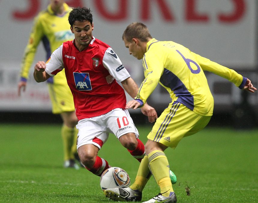 Antigo camisola 10 representou os guerreiros do Minho durante três temporadas — Foto: A BOLA