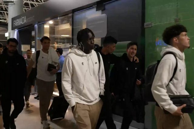 Chegada do Sporting ao aeroporto Humberto Delgado