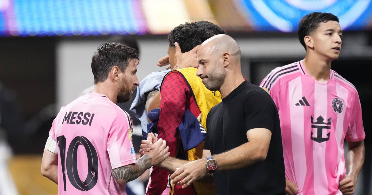Oficial: Messi fica sem treinador no Inter Miami