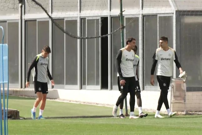 Treino do Sporting marcado por duas ausências de peso