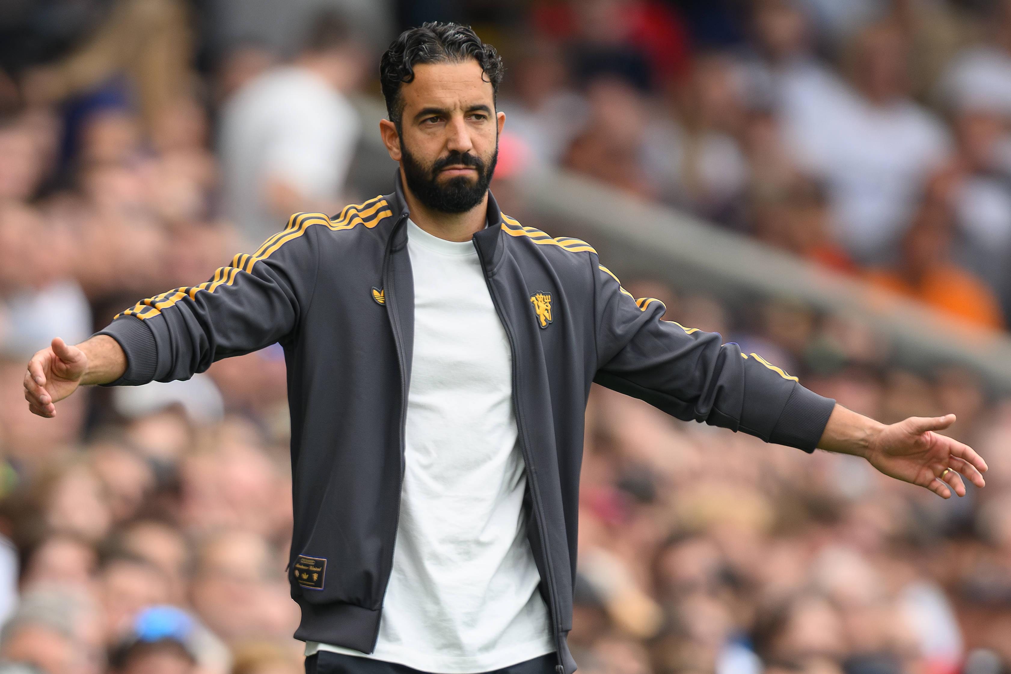 Ruben Amorim - Sucedeu a Ten Hag no Manchester United, mas não conseguiu recolocar os 'red devils' na senda dos triunfos. Foi despedido esta época