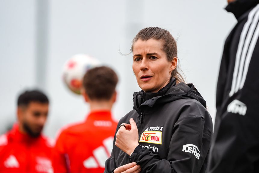 Marie-Louise Eta- treinadora principal do Union Berlim.
FOTO: Site oficial do clube