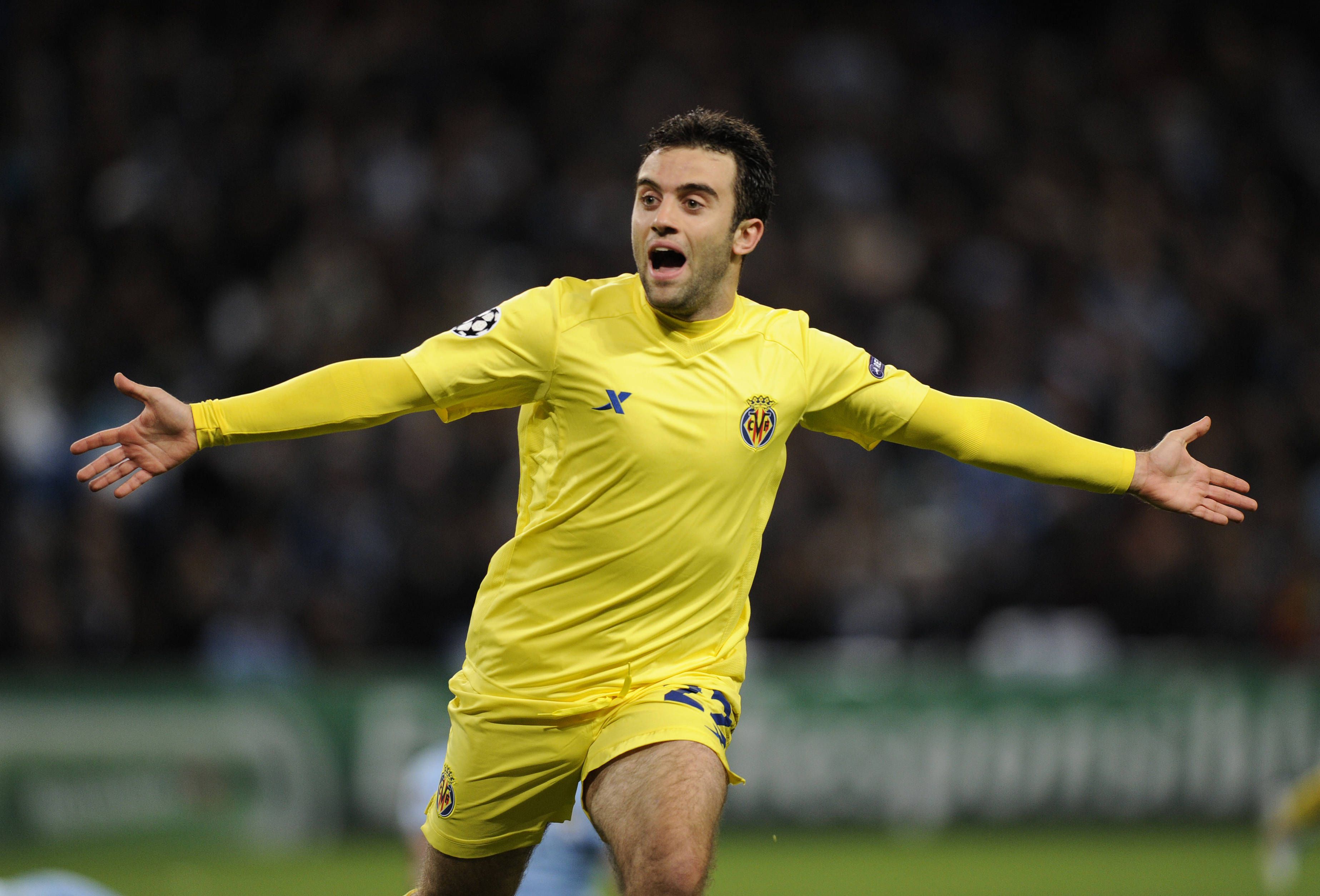 Giuseppe Rossi — 'Rebentou' muito novo no Man. United, produto da formação, mas não se impôs em Old Trafford. Ainda marcou muitos golos no Villarreal. Acabou carreira em 2023, na SPAL
