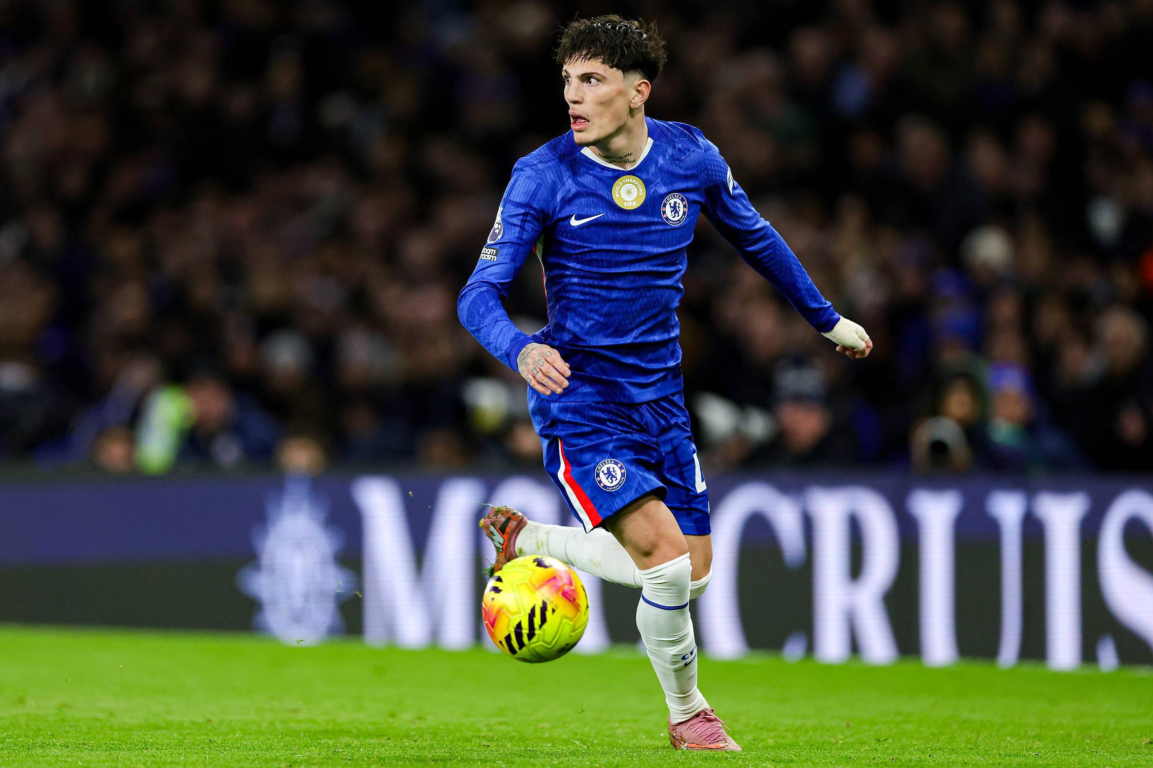 Passagem de Garnacho por Stamford Bridge pode durar apenas uma temporada - Foto: IMAGO