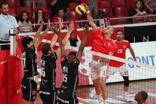 Rapha e Benfica vão terminar ligação