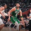 Celtics vencem Cavaliers com LeBron a ver e estão a uma vitória da final de conferência