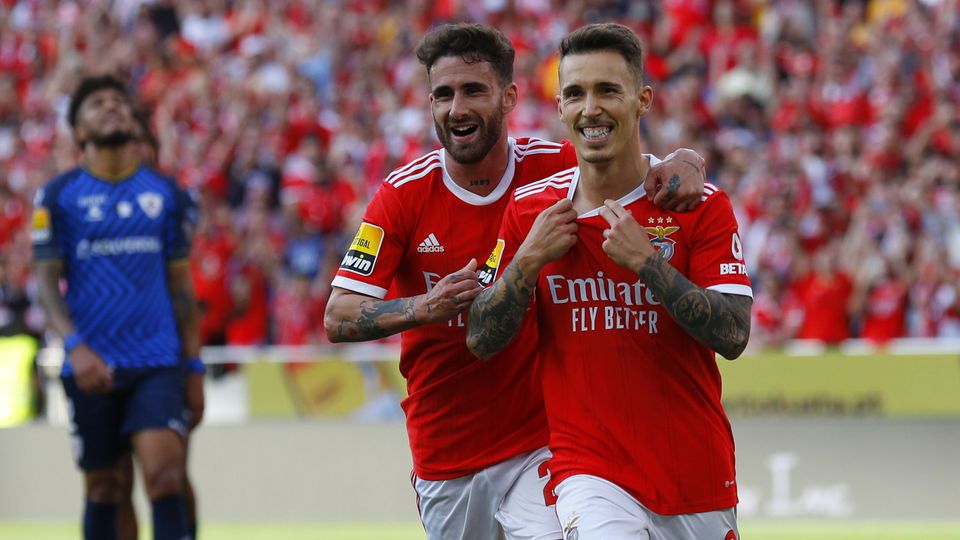 Grimaldo não esquece Rafa: «Fizeste história num grande clube!»