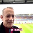 Aston Villa recebeu fã muito especial com o Liverpool
