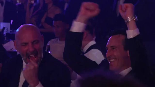 A festa do Aston Villa pelo regresso à Liga dos Campeões 41 anos depois