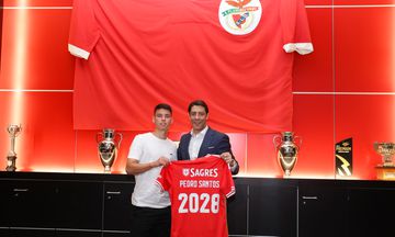 Oficial: Benfica renova com jovem da formação