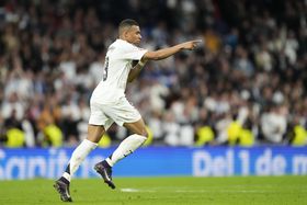 Real Madrid adia título do Barcelona