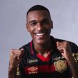 Lateral brasileiro no radar do Rio Ave