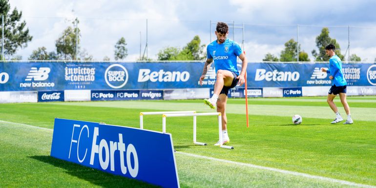 FC Porto: três baixas para o Nacional