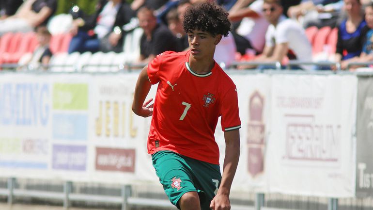 Sub-15 ganham com Cristianinho e estão na final