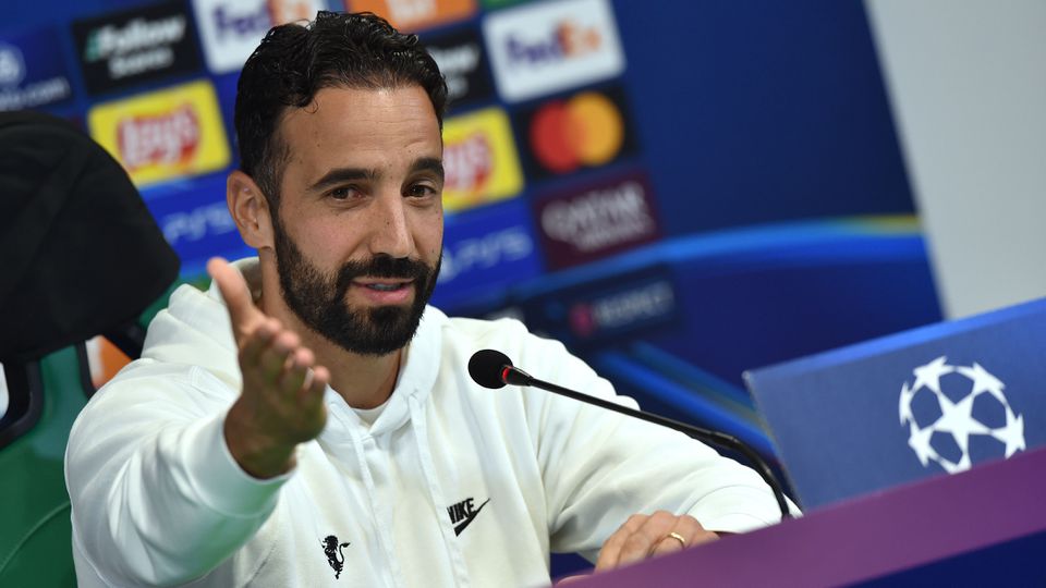 Ruben Amorim durante uma conferência de imprensa ao serviço do Sporting