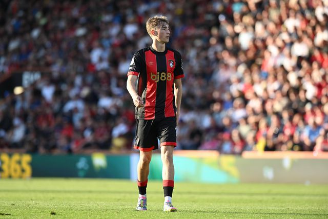 Huijsen em ação pelo Bournemouth