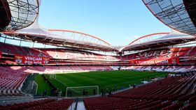 «Não pretendemos envolver-nos nas decisões desportivas da Benfica SAD»