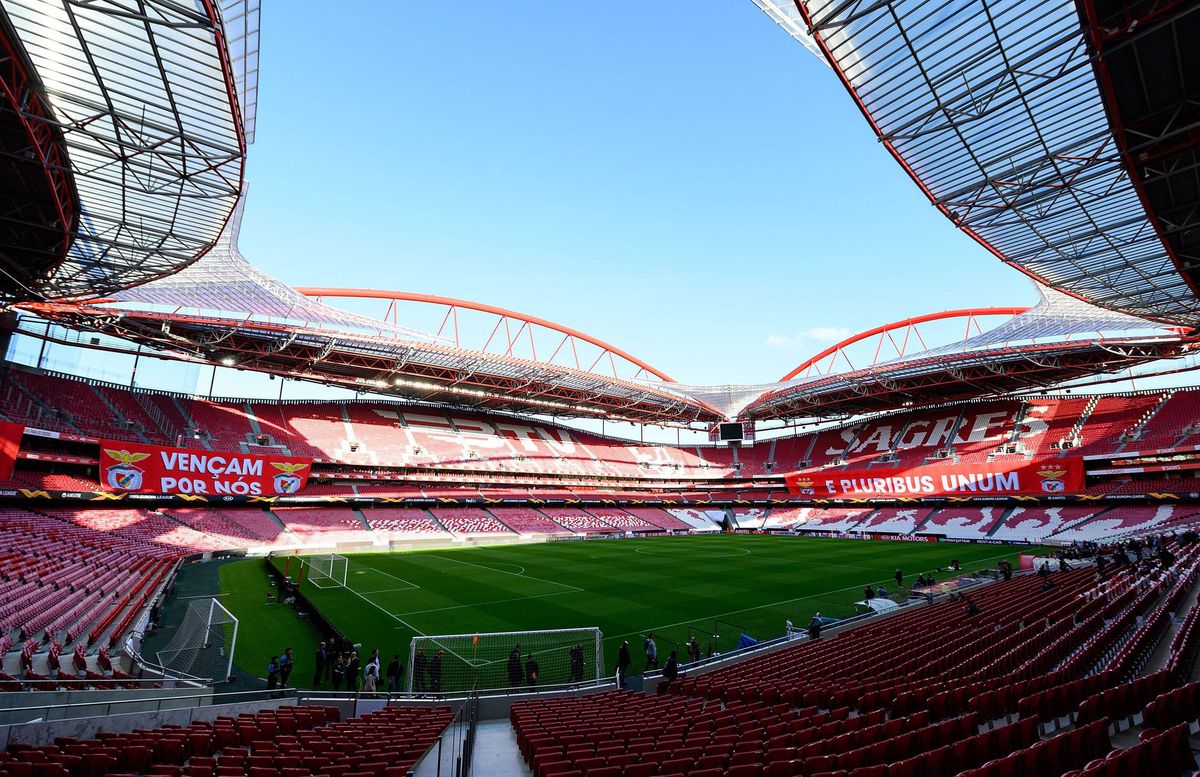 «Não pretendemos envolver-nos nas decisões desportivas da Benfica SAD»