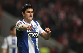 Ex-FC Porto anuncia despedida