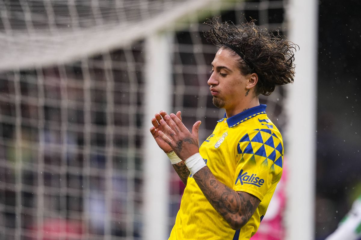 LaLiga: Las Palmas, de Fábio Silva e Essugo, despromovido