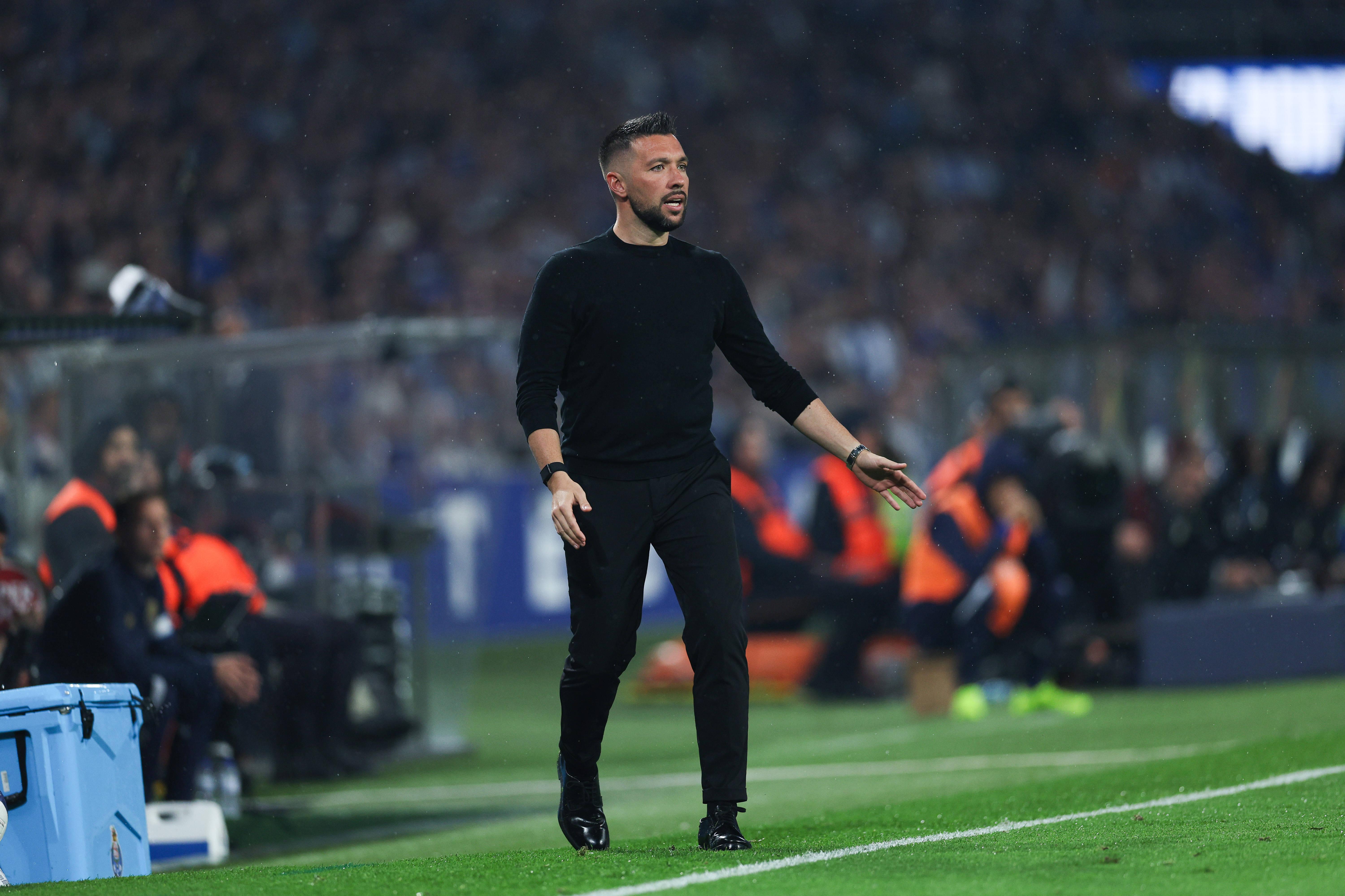 Francesco Farioli falou de vários temas da atualidade portista - Foto: IMAGO