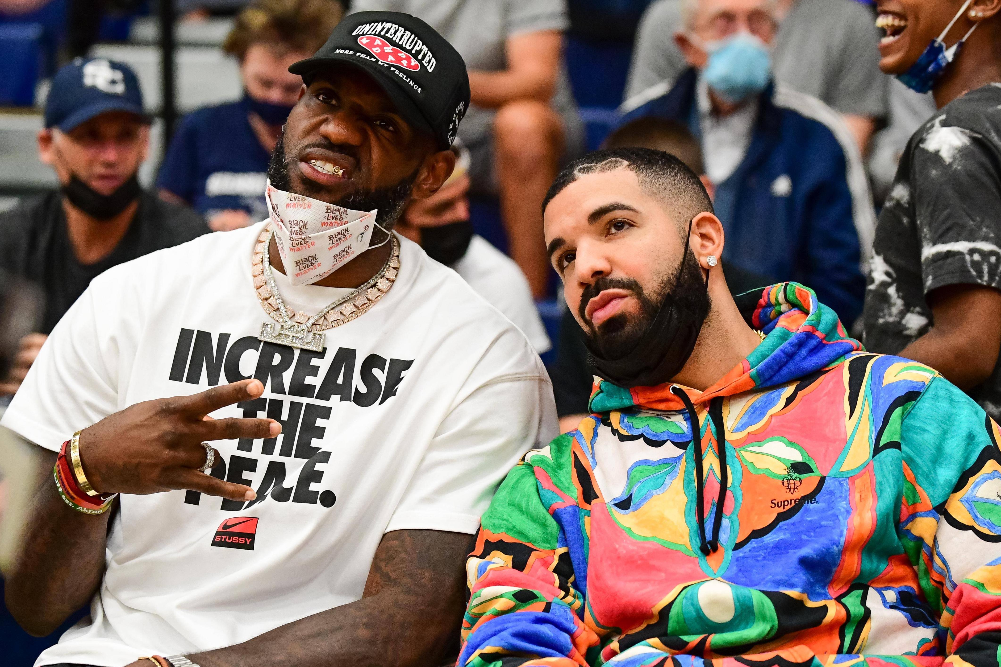 LeBron James e Drake quando a amizade era próxima     Fotografia Imago