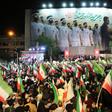 Aadeptos iranianos reuniram-se na Praça Enghelab, em Teerão, durante uma cerimónia de apoio à seleção nacional