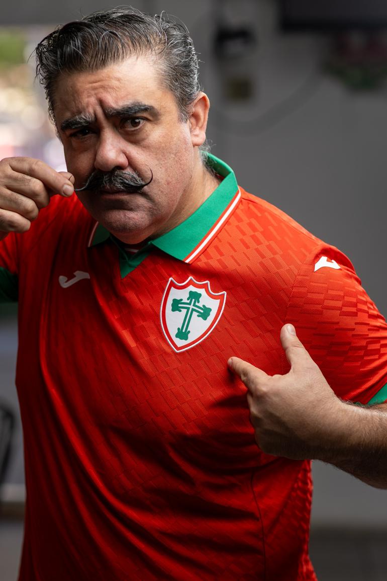 Portuguesa apresenta camisola inspirada na Seleção Nacional - Foto: Portuguesa