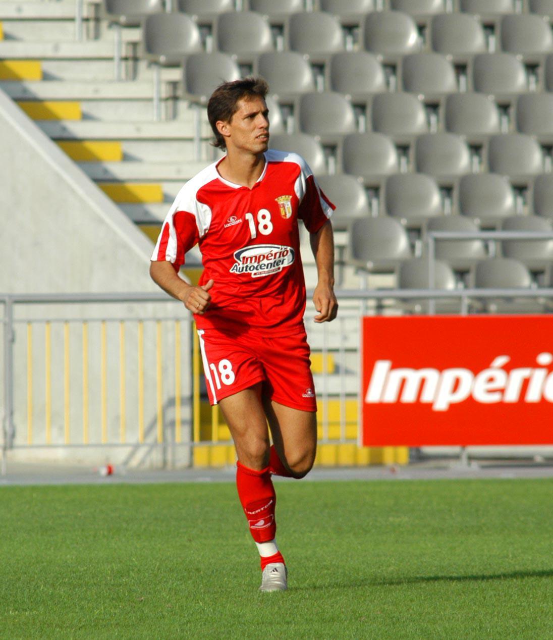 João Alves assinou quatro golos e duas assistências pelo SC Braga em 2004/05
