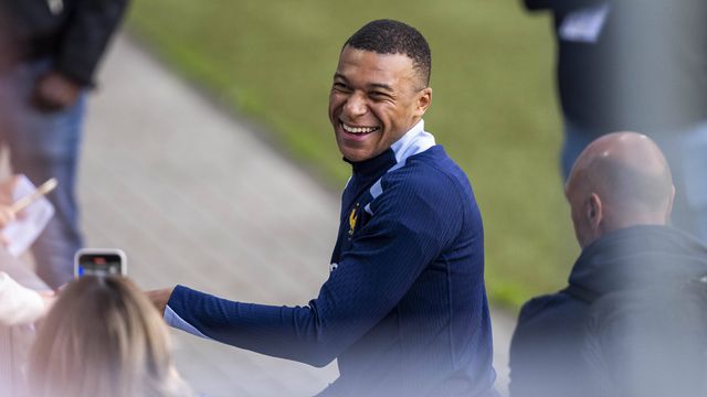 Boa notícia para França: «Mbappé vai estar pronto»