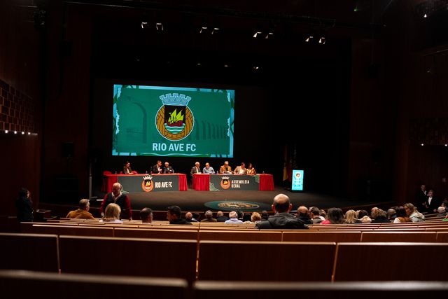 Assembleia Geral do Rio Ave no dia 25