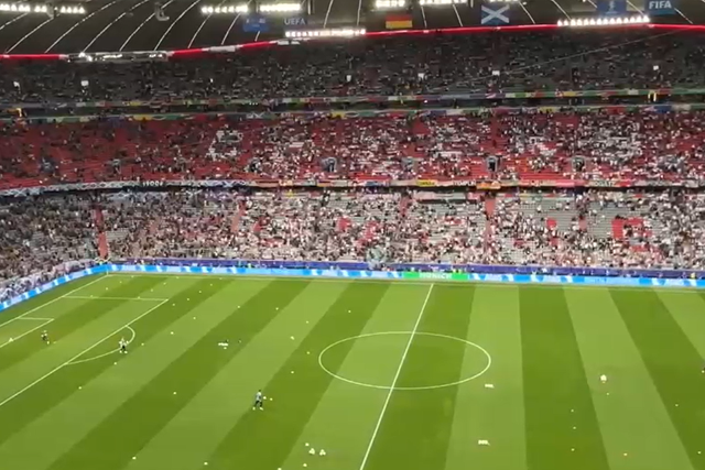 Guarda-redes de Alemanha e Escócia já aquecem