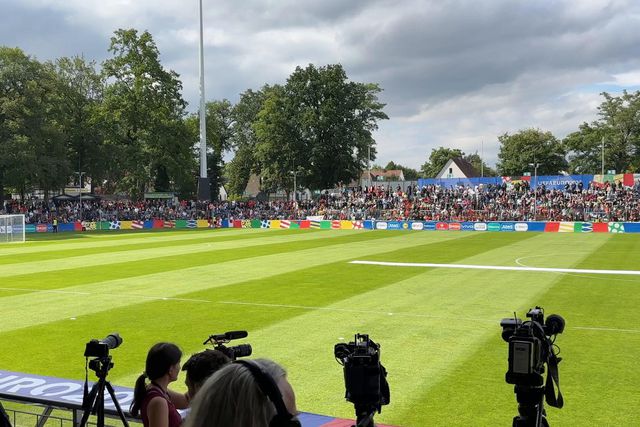 Parece um jogo, mas é só um treino de Portugal!