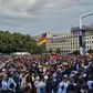 O hino da Alemanha na Fan Zone de Berlim