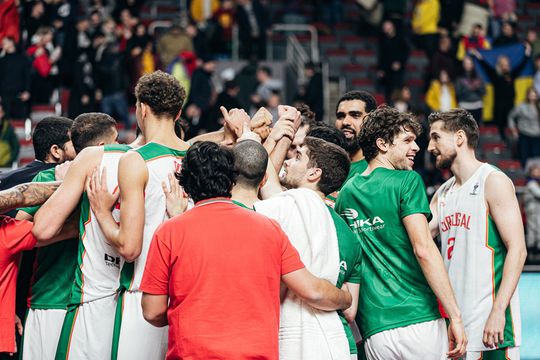 Neemias Queta fora do estágio de preparação para o Eurobasket