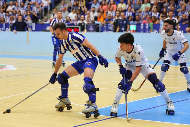 FC Porto entra a vencer na final do campeonato de hóquei em patins