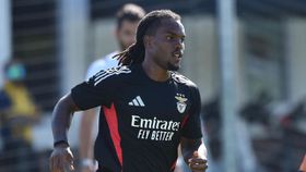 «É ingrato exigir mais ao Renato Sanches»