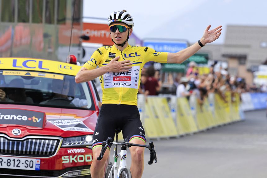 Pogacar arrasador à chegada de Valmeinier 1800 no Critério do Dauphine